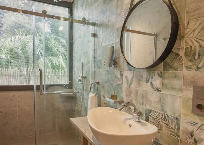 Отель Casa Coco Boutique & 4*s - Adults Only 4*